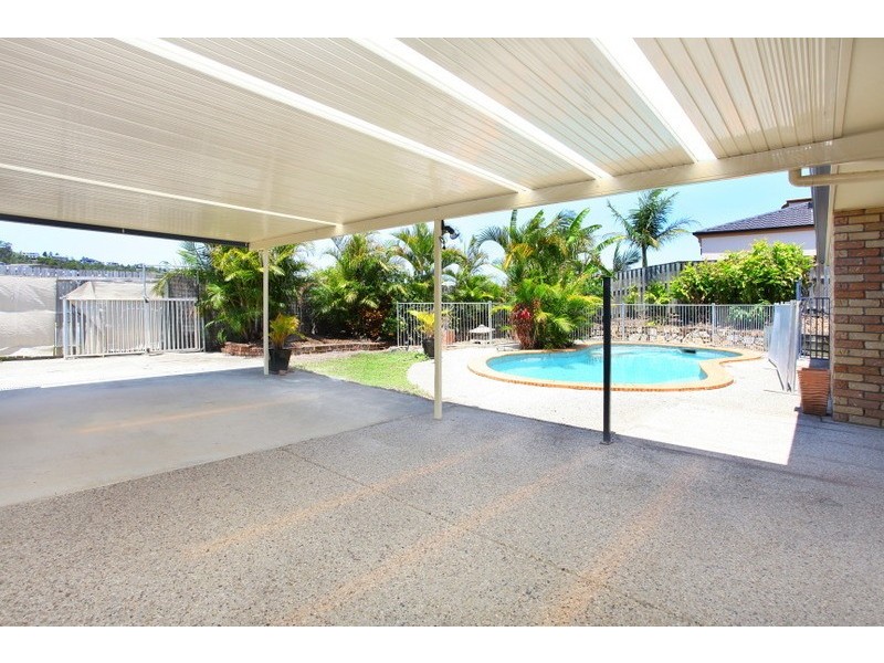 2 Govett Street, Pacific Pines QLD 4211