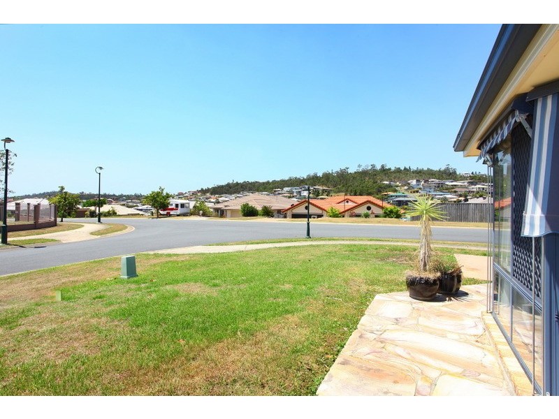 2 Govett Street, Pacific Pines QLD 4211