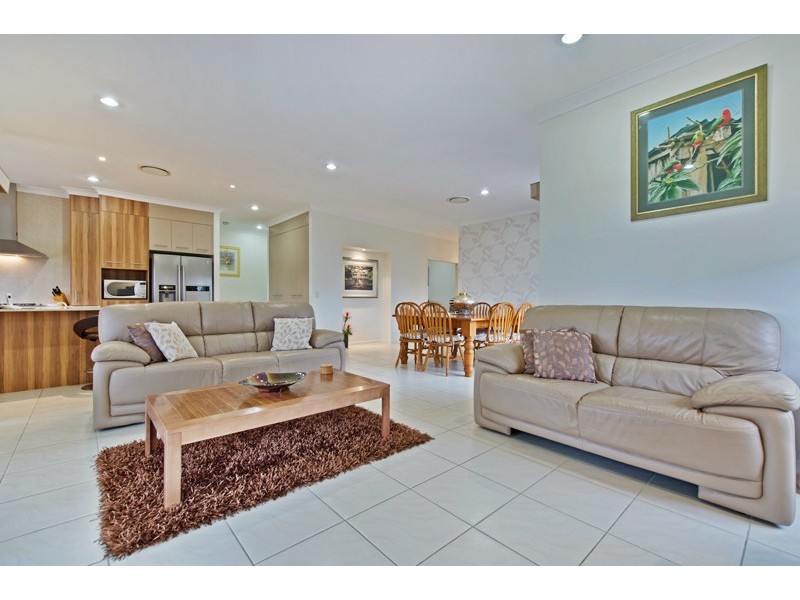 4 Pamphlet Lane, Coomera QLD 4209