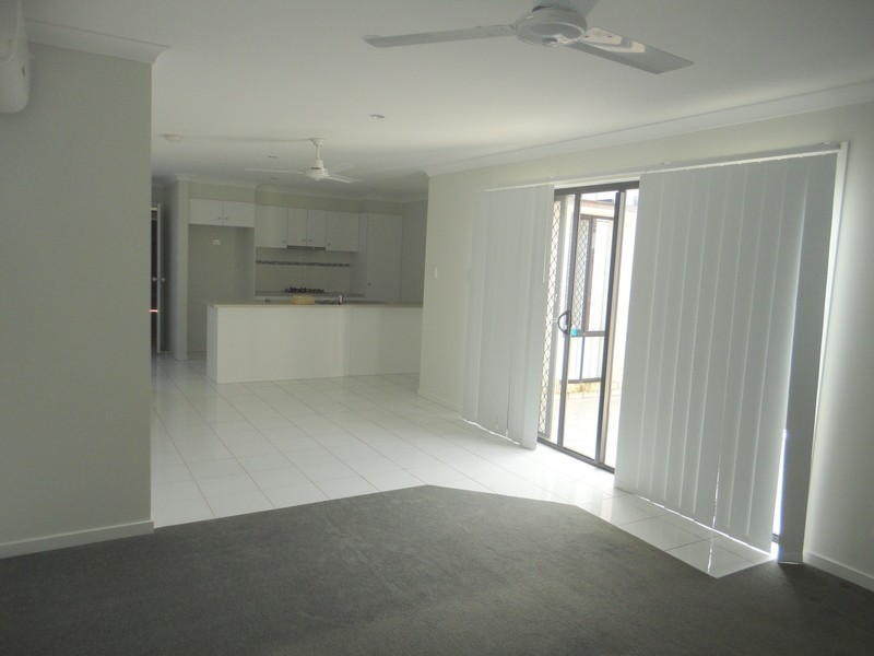 45 Collingrove circuit, Pimpama QLD 4209