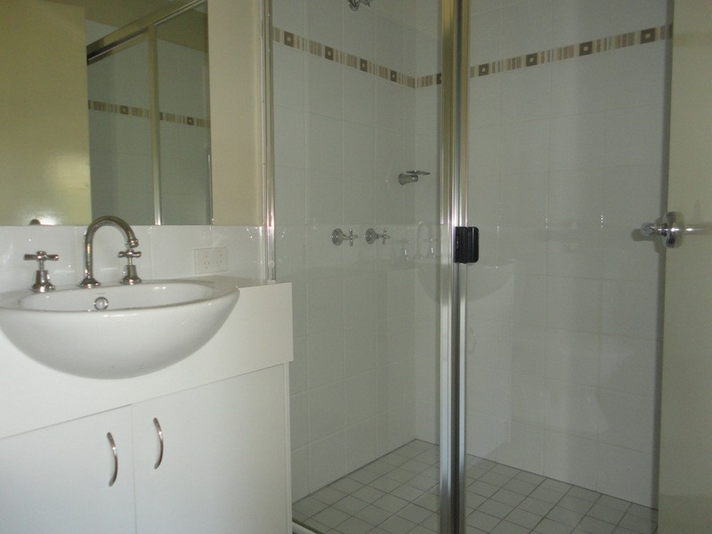 5/23 Park Esplanade, Coomera QLD 4209