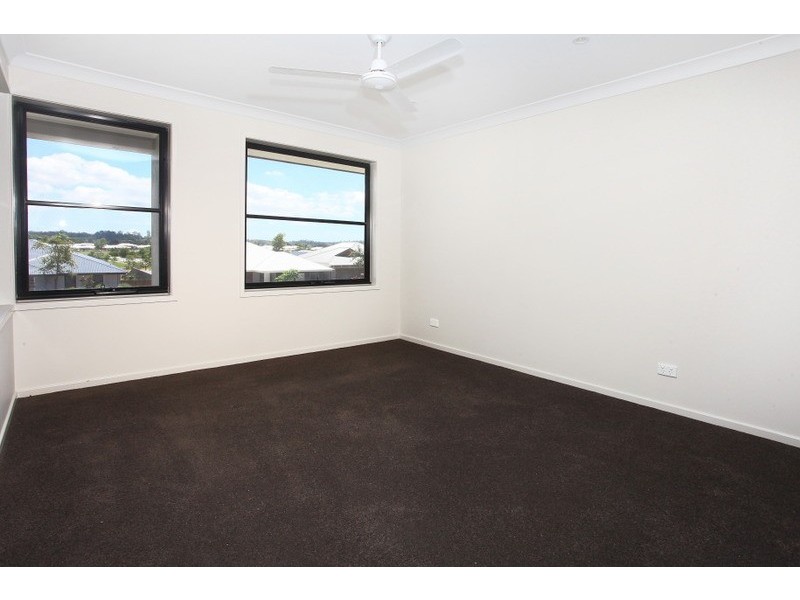5 Riverbreeze Crescent, Upper Coomera QLD 4209