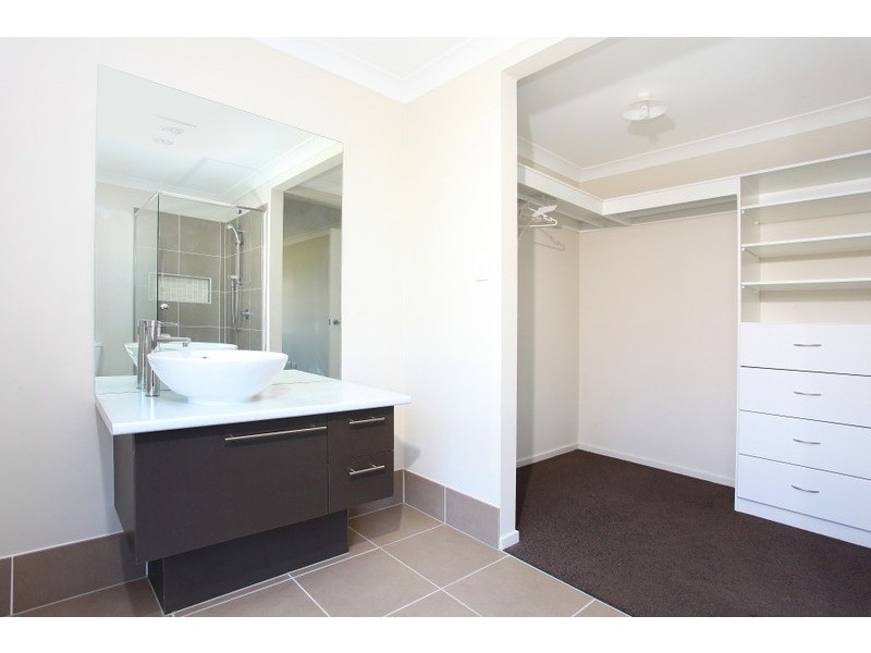 5 Riverbreeze Crescent, Upper Coomera QLD 4209