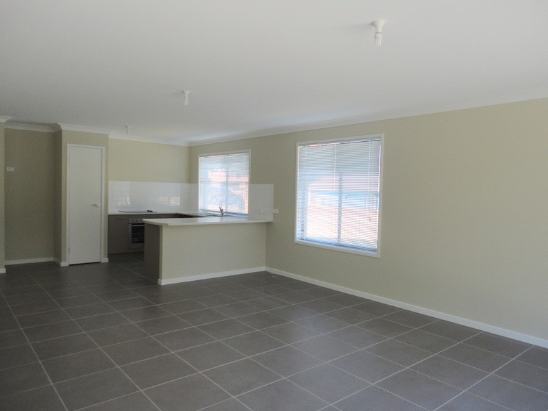 17 Wildflower Circuit, Upper Coomera QLD 4209