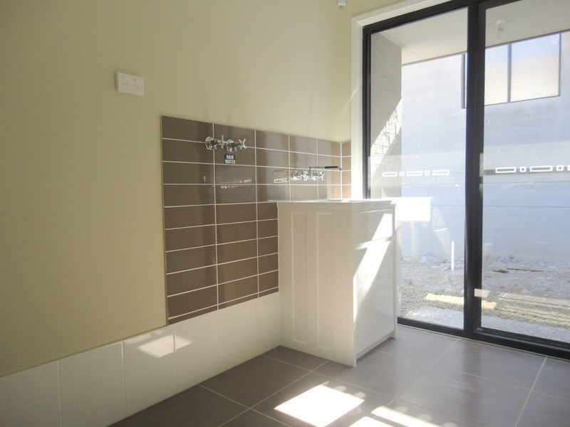 17 Wildflower Circuit, Upper Coomera QLD 4209