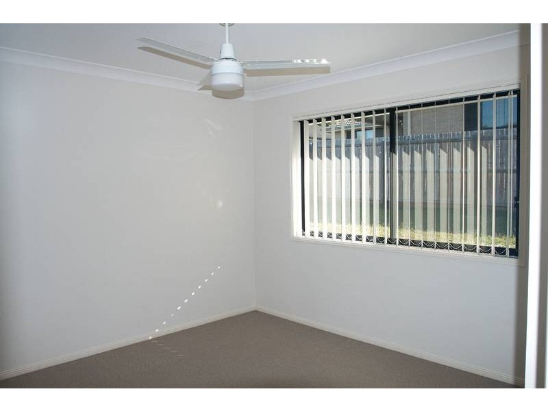 24 Shawnee Crescent, Pimpama QLD 4209