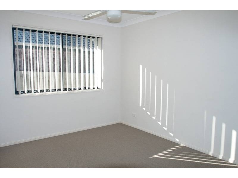 24 Shawnee Crescent, Pimpama QLD 4209