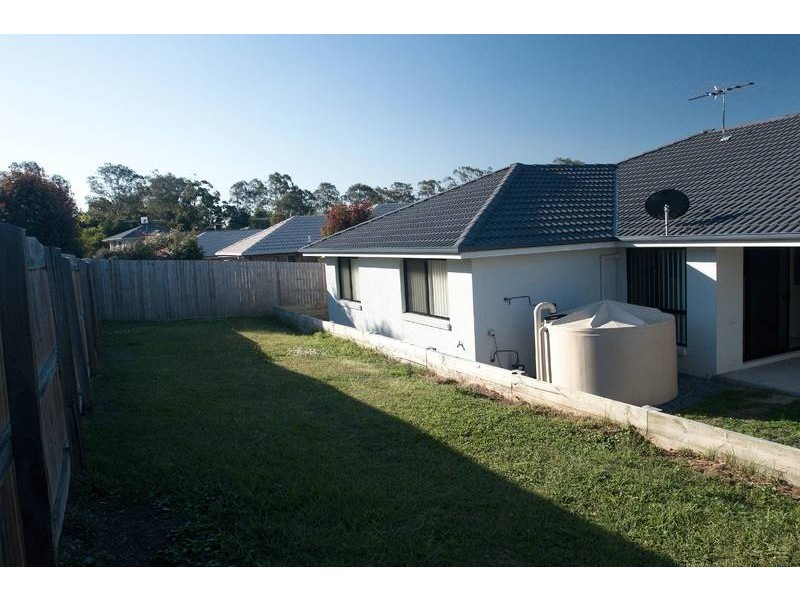 24 Shawnee Crescent, Pimpama QLD 4209