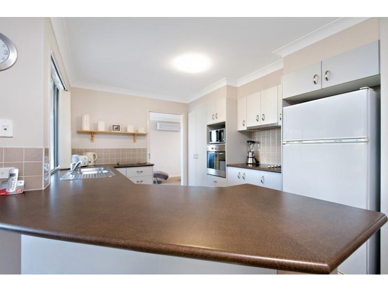6 Habitat Way, Pimpama QLD 4209