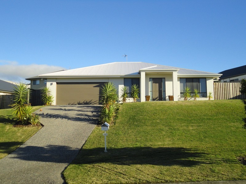33 Candlebark Circuit, Upper Coomera QLD 4209