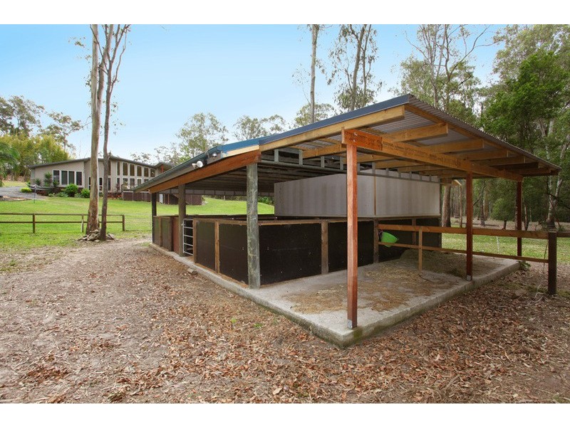 69 Fern Tree Gully, Willow Vale QLD 4209