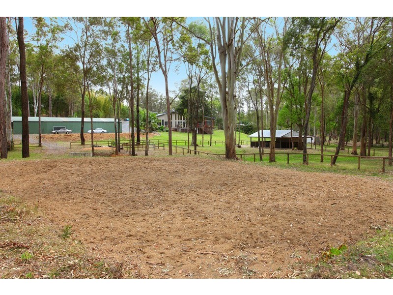 69 Fern Tree Gully, Willow Vale QLD 4209