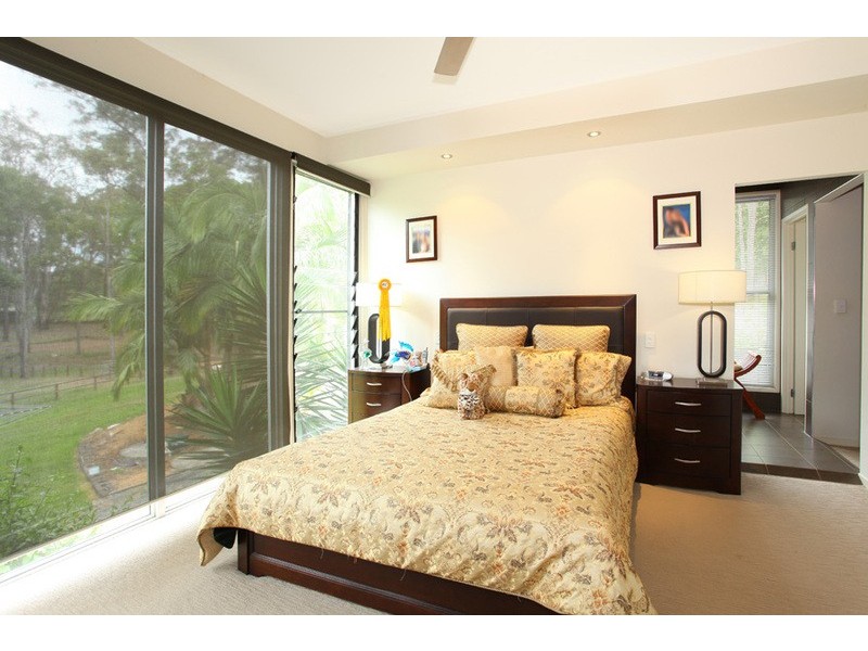 69 Fern Tree Gully, Willow Vale QLD 4209