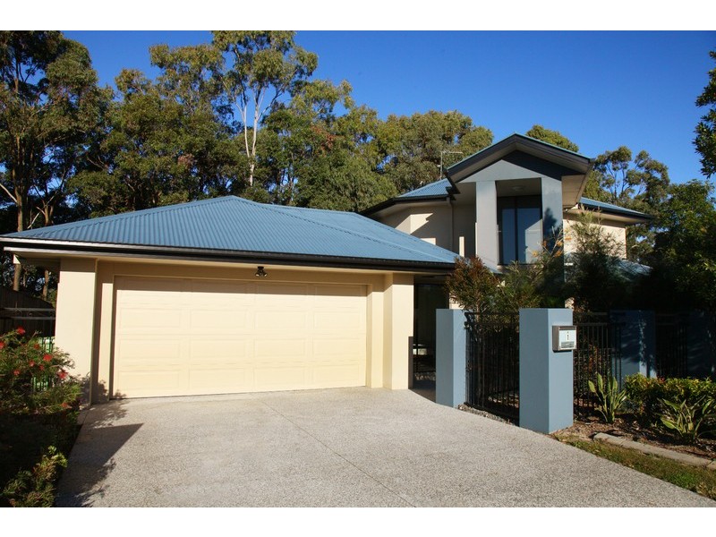 1 Village High Crescent, Coomera QLD 4209