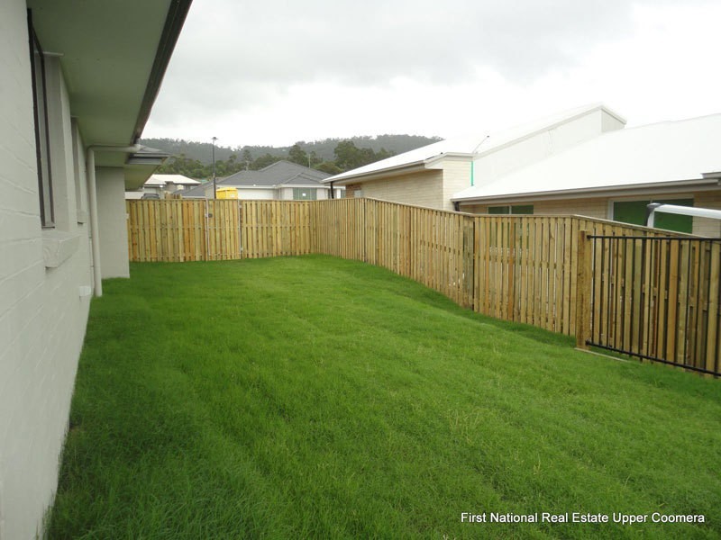 8 Sabina Street, Upper Coomera QLD 4209