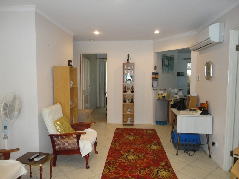 1/80 River Oak  Drive, Helensvale QLD 4212