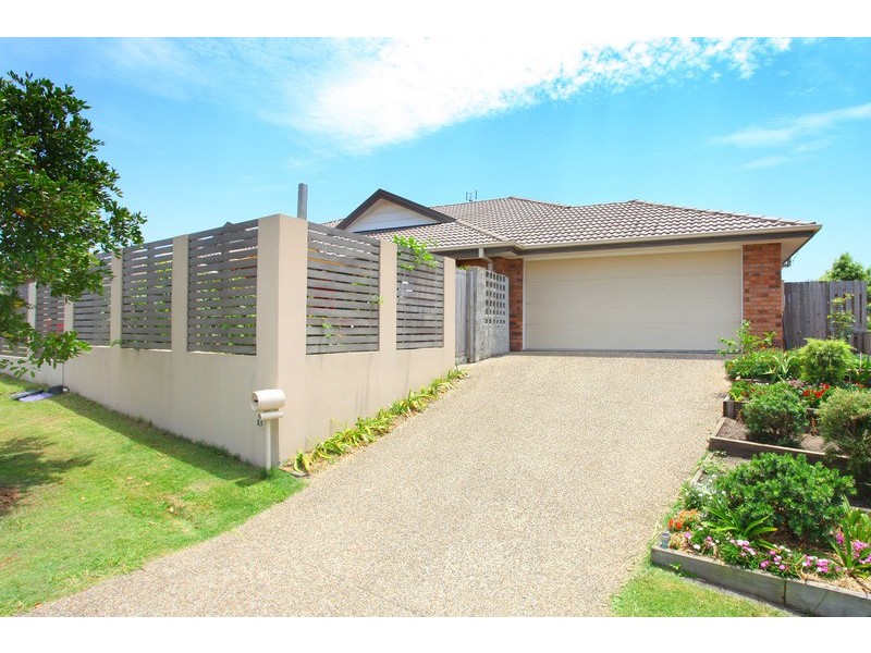 2/1 Bennett Way, Upper Coomera QLD 4209