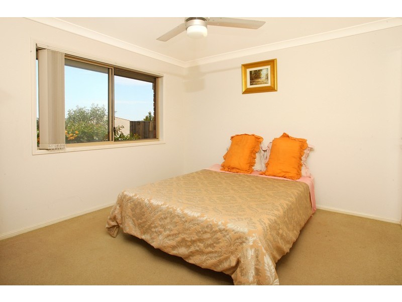 2/1 Bennett Way, Upper Coomera QLD 4209