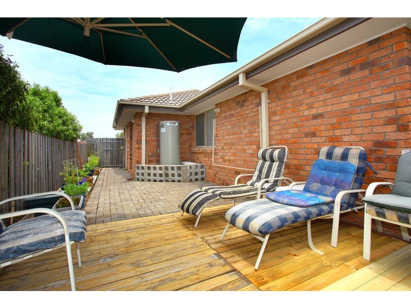 2/1 Bennett Way, Upper Coomera QLD 4209