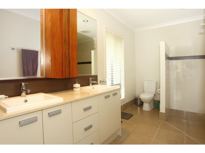 12 Kulki Way, Coomera QLD 4209