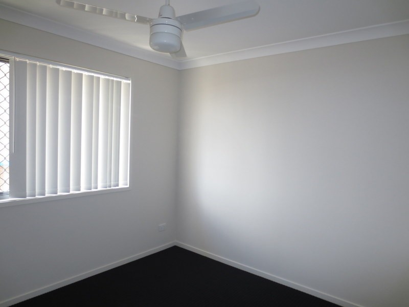 1/5 Copper Parade, Pimpama QLD 4209