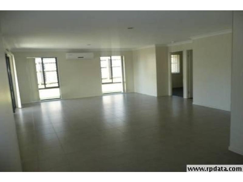 29 Arcadia Boulavard, Pimpama QLD 4209