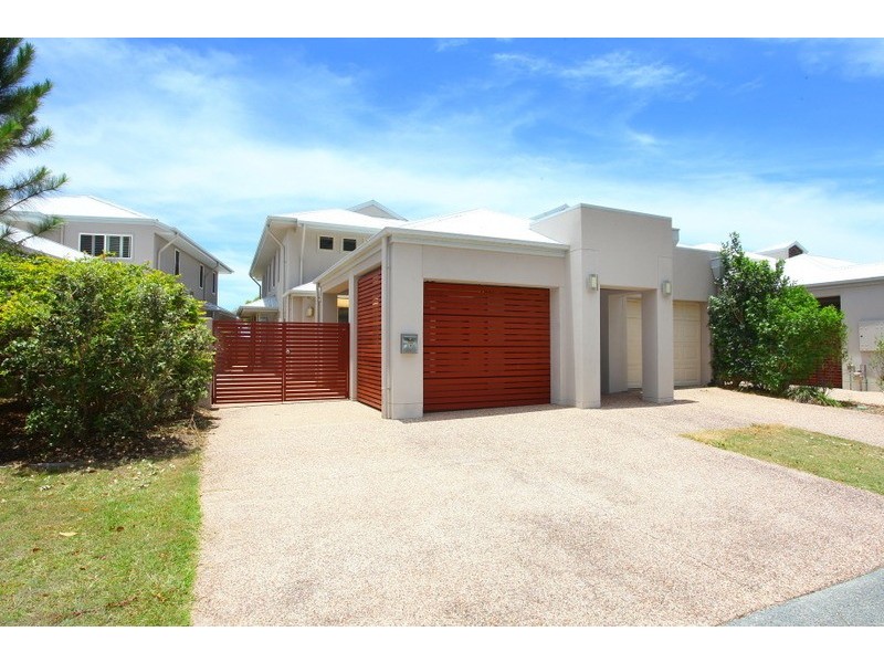 8 Brindabella Close, Coomera Waters QLD 4209