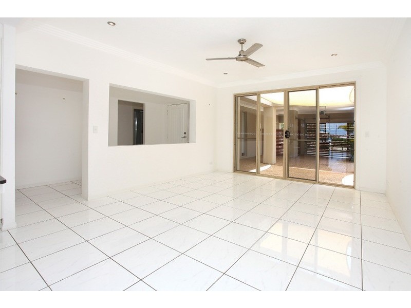 8 Brindabella Close, Coomera Waters QLD 4209