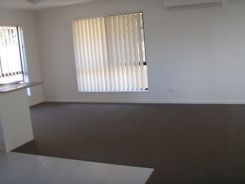 37 Winchester Crescent, Pimpama QLD 4209