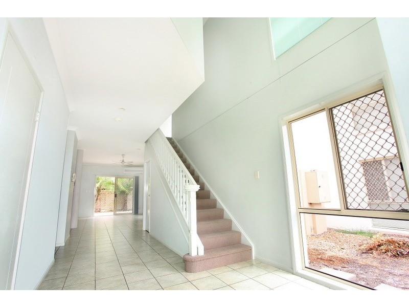 11/60 Caseys Road, Hope Island QLD 4212