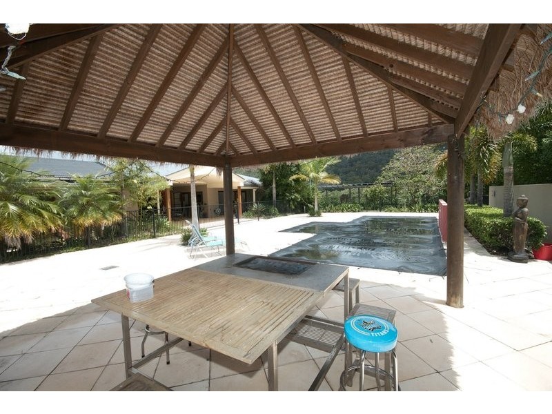 175 Currey Road, Wongawallan QLD 4210