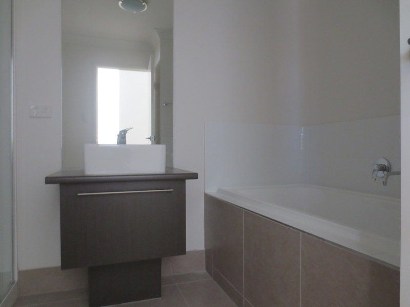 1/Lot 14 Christine Drive, Coomera QLD 4209