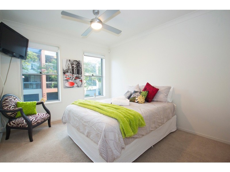 5/3208 Central Avenue, Carrara QLD 4211