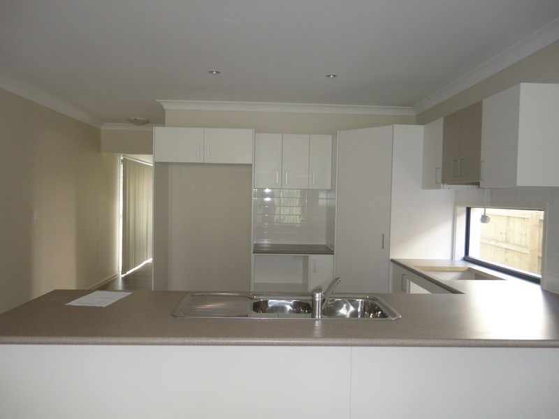 52 Lisa Crescent, Coomera QLD 4209