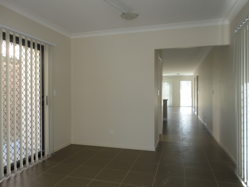 52 Lisa Crescent, Coomera QLD 4209