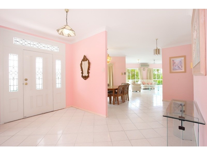 4 Oregon Way, Oxenford QLD 4210