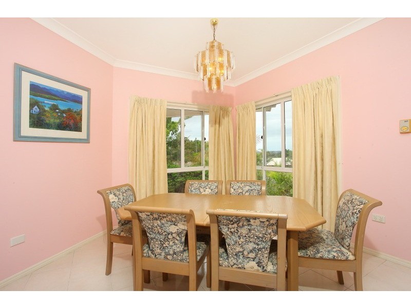 4 Oregon Way, Oxenford QLD 4210