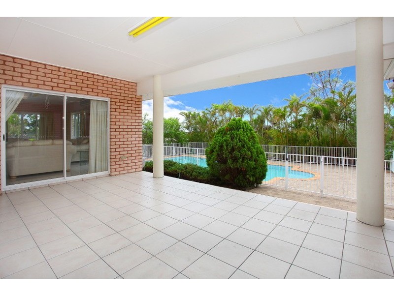 4 Oregon Way, Oxenford QLD 4210