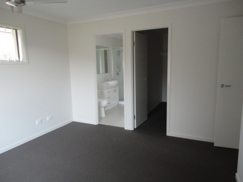 9 McWang Road, Pimpama QLD 4209