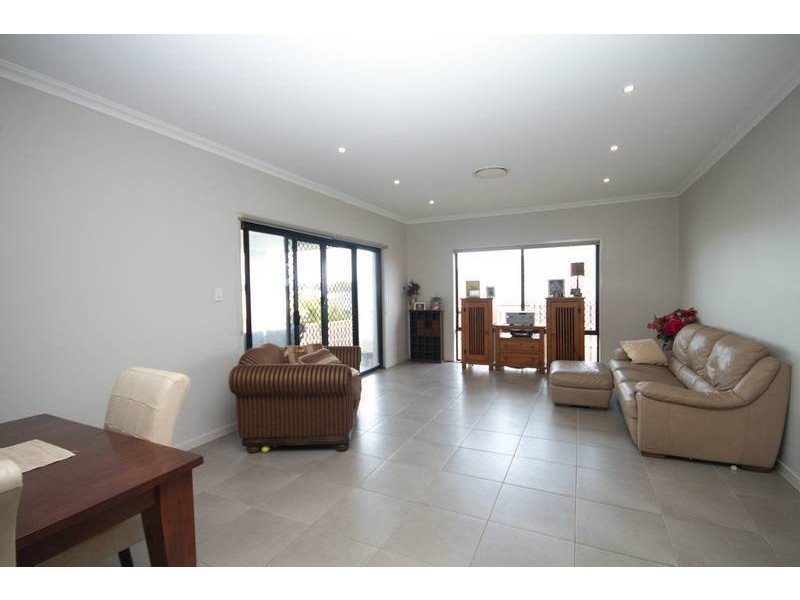 8 McDowall Court, Coomera QLD 4209