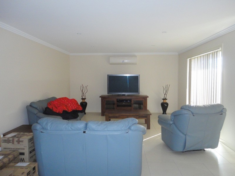 23 Azure Way, Coomera QLD 4209