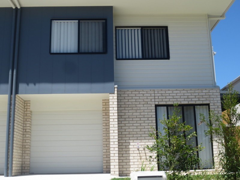 1/15 Chrome Drive, Pimpama QLD 4209