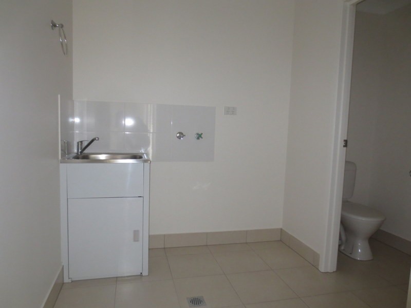 1/15 Chrome Drive, Pimpama QLD 4209