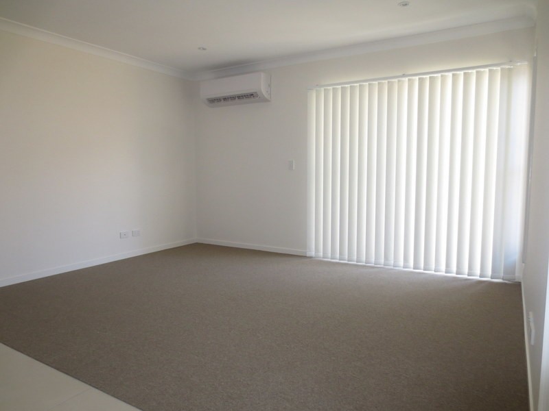 1/15 Chrome Drive, Pimpama QLD 4209