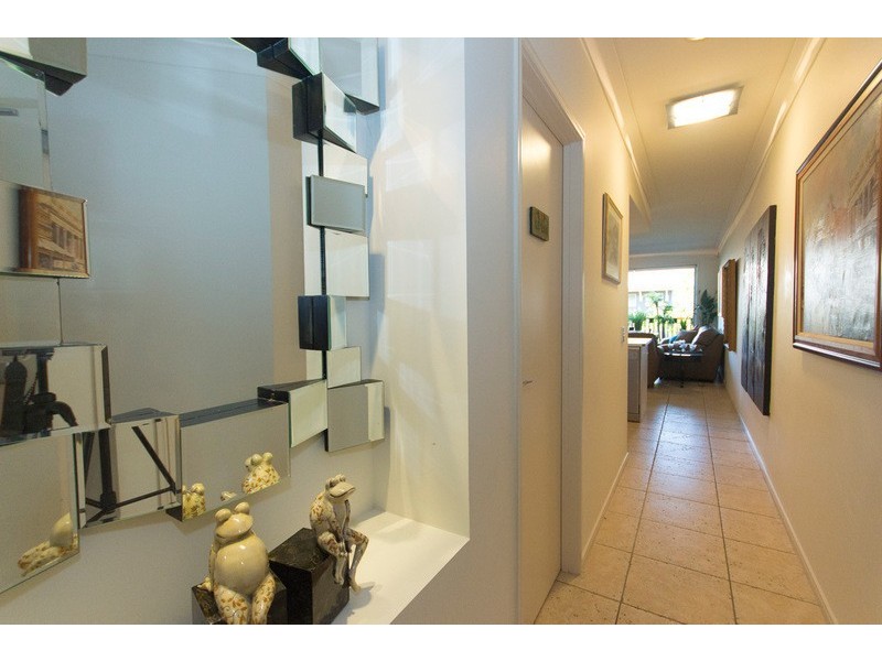 5/3208 Central Avenue, Carrara QLD 4211