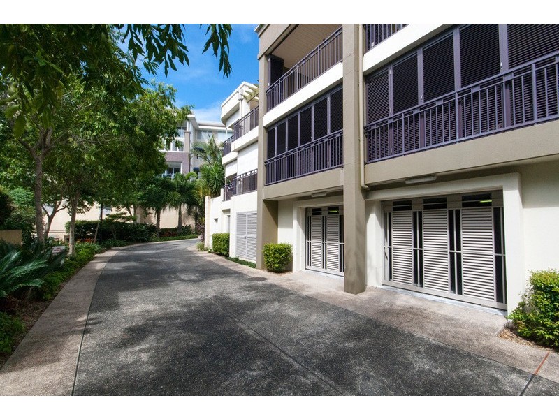 5/3208 Central Avenue, Carrara QLD 4211