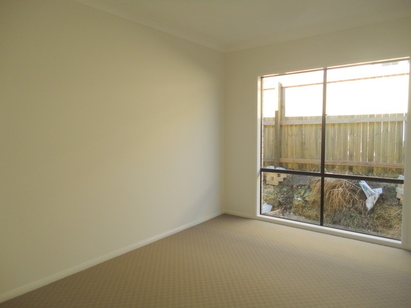 13 Waterhouse Drive, Willow Vale QLD 4209