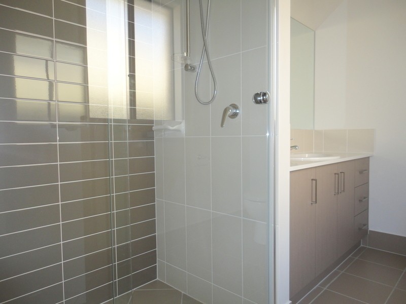 13 Waterhouse Drive, Willow Vale QLD 4209