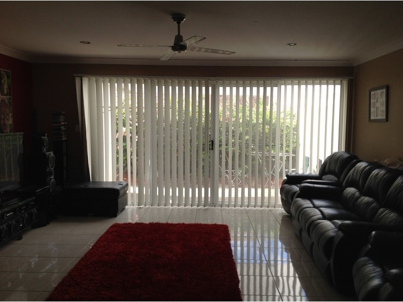 1/22 Bluetail Crescent, Upper Coomera QLD 4209