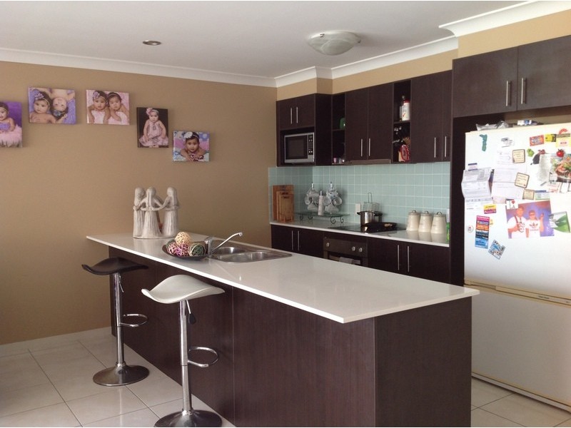1/22 Bluetail Crescent, Upper Coomera QLD 4209